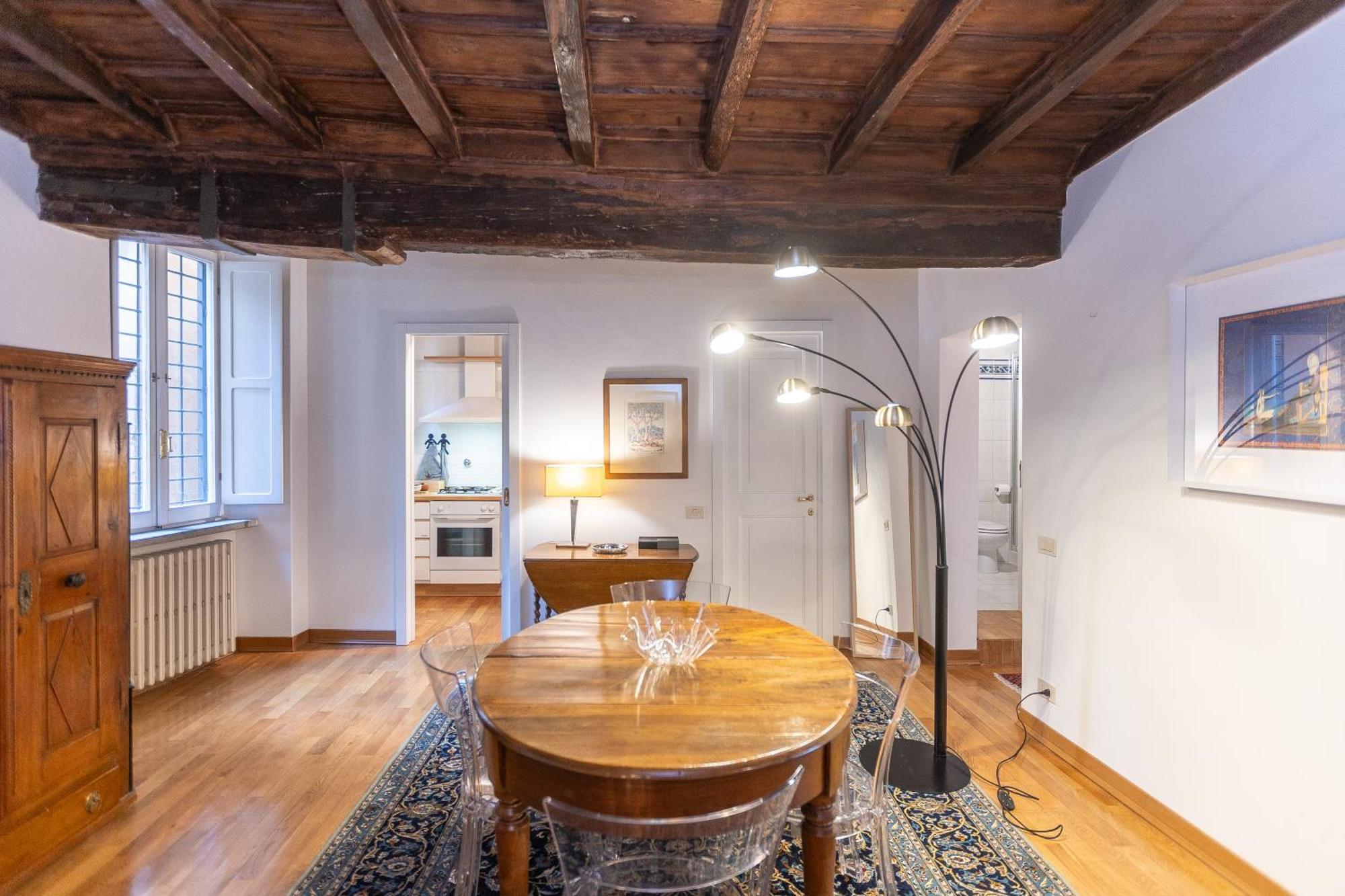 Apartment Santa Margherita By In Rome
